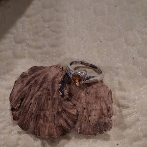 NATURAL CITRINE & 10K GOLD RING SIZE 6-6.25